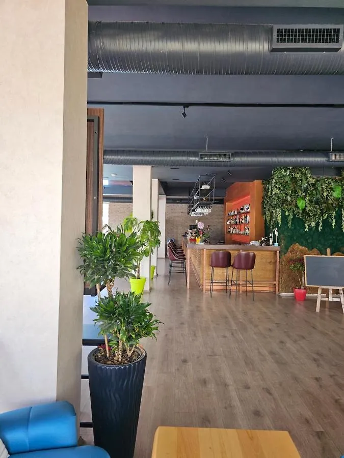 Sunborn Hotel Голем 3*,  Албания